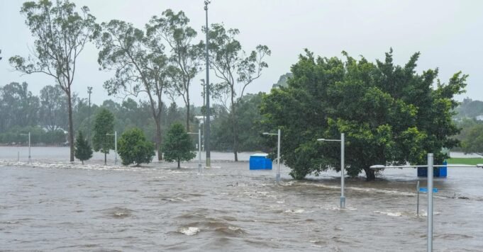 澳元遭受35億美元打 澳元遭受35億美元打擊
| mtgamer.com