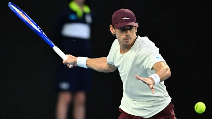 澳大利亞人在 AO 經歷了殘酷的第一周後，只剩下兩人了
 | mtgamer.com