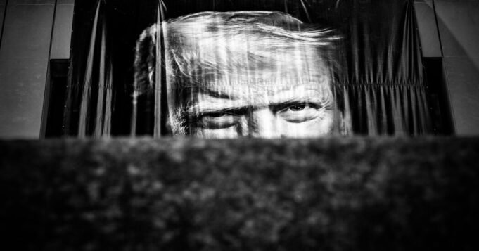 特朗普的崩潰
 | mtgamer.com