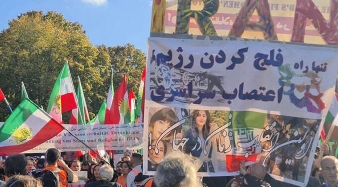 特朗普誓言幫助示威者，伊朗抗議活動造成 2,500 人死亡
| mtgamer.com