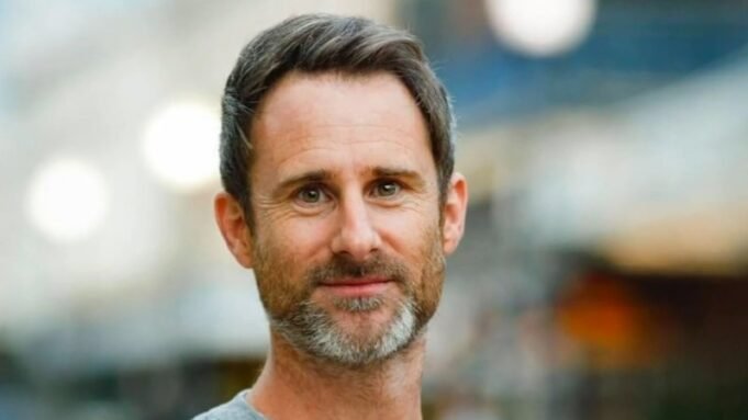 珀斯作家克雷格·西爾維的小說從書店下架
 | mtgamer.com