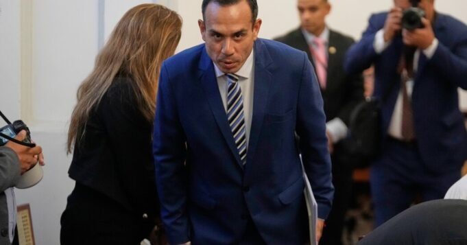 秘魯總統可能因與中國商人秘密會面而被罷免
 | mtgamer.com