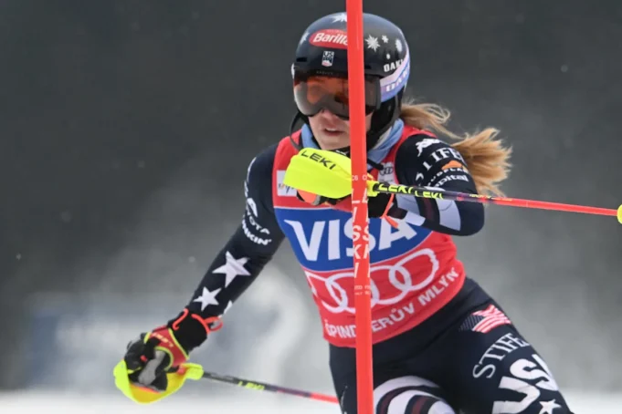 米凱拉·希夫林 (Mikaela Shiffrin) 在米蘭科爾蒂納奧運會前佔據主導地位
 | mtgamer.com