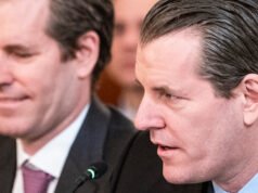 美國證券交易委員會 (SEC) 撤銷對 Winklevoss Twins 創立的加密貨幣公司的訴訟
| mtgamer.com 美國證券交易委員會 (SEC) 撤銷對 Winklevoss Twins 創立的加密貨幣公司的訴訟
| mtgamer.com