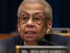 華盛頓特區代表埃莉諾·霍姆斯·諾頓即將結束她的國會連任競選活動
| mtgamer.com 華盛頓特區代表埃莉諾·霍姆斯·諾頓即將結束她的國會連任競選活動
| mtgamer.com