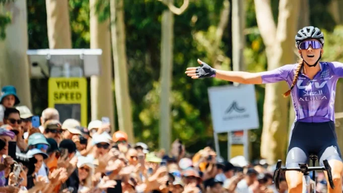 西澳車手 Coupland 在激烈的比賽中奪得公路錦標賽冠軍
| mtgamer.com
