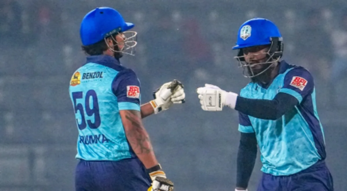 解釋：為什麼在今天的第一場 BPL 比賽中兩隊都沒有到場進行擲球
| mtgamer.com