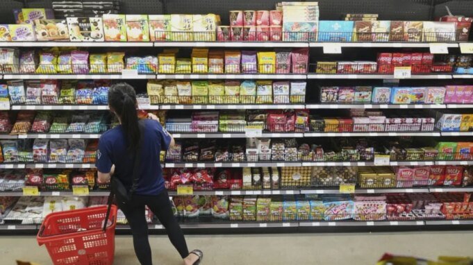 調查顯示，近三分之二的人表示特朗普在降低日常用品價格方面做得不夠
| mtgamer.com