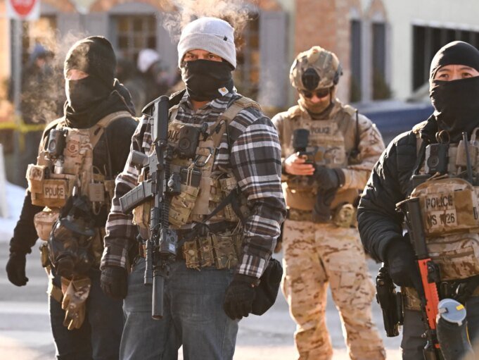 遇到ICE？以下是有關您的合法權利的信息
 | mtgamer.com