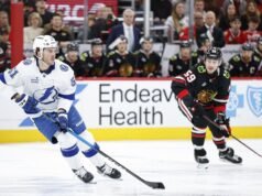 閃電隊點球大戰戰勝黑鷹隊,連勝紀錄達到 15 分
| mtgamer.com 閃電隊點球大戰戰勝黑鷹隊,連勝紀錄達到 15 分
| mtgamer.com